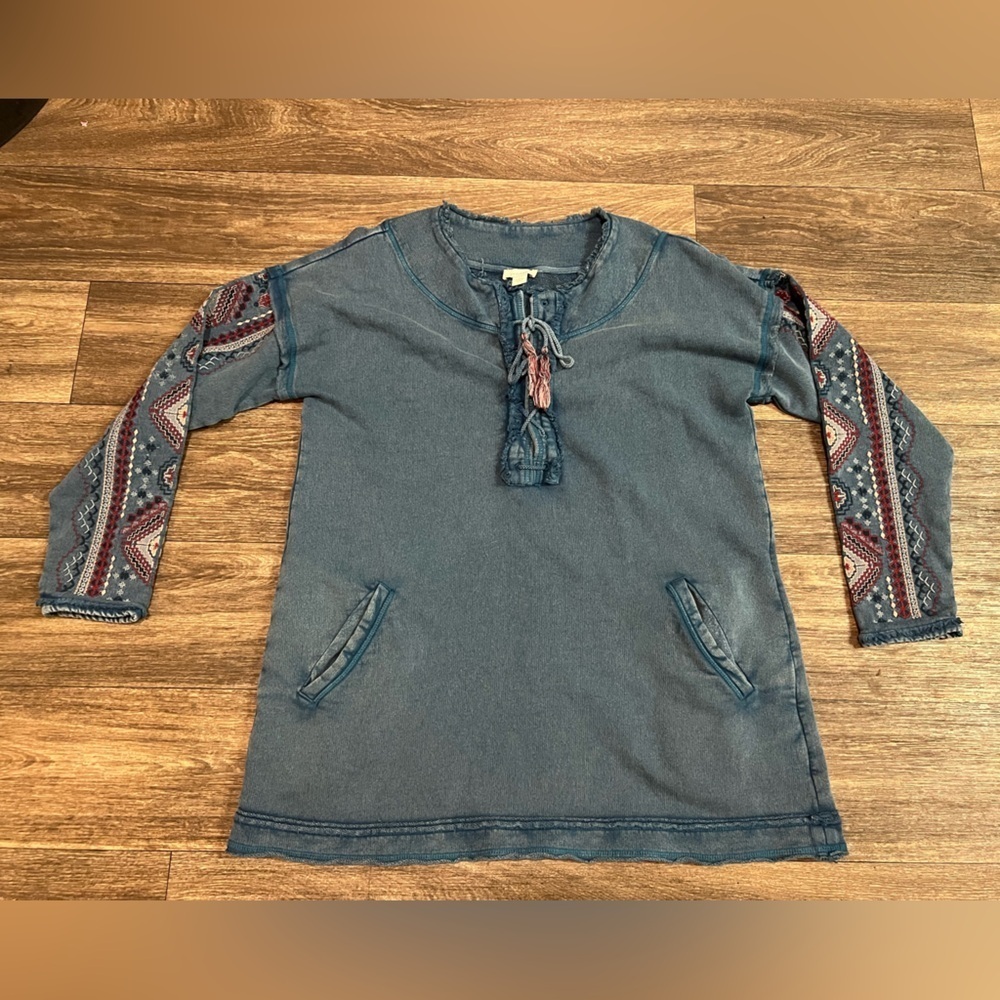 SUNDANCE Embroidered Pullover Large Faded Blue